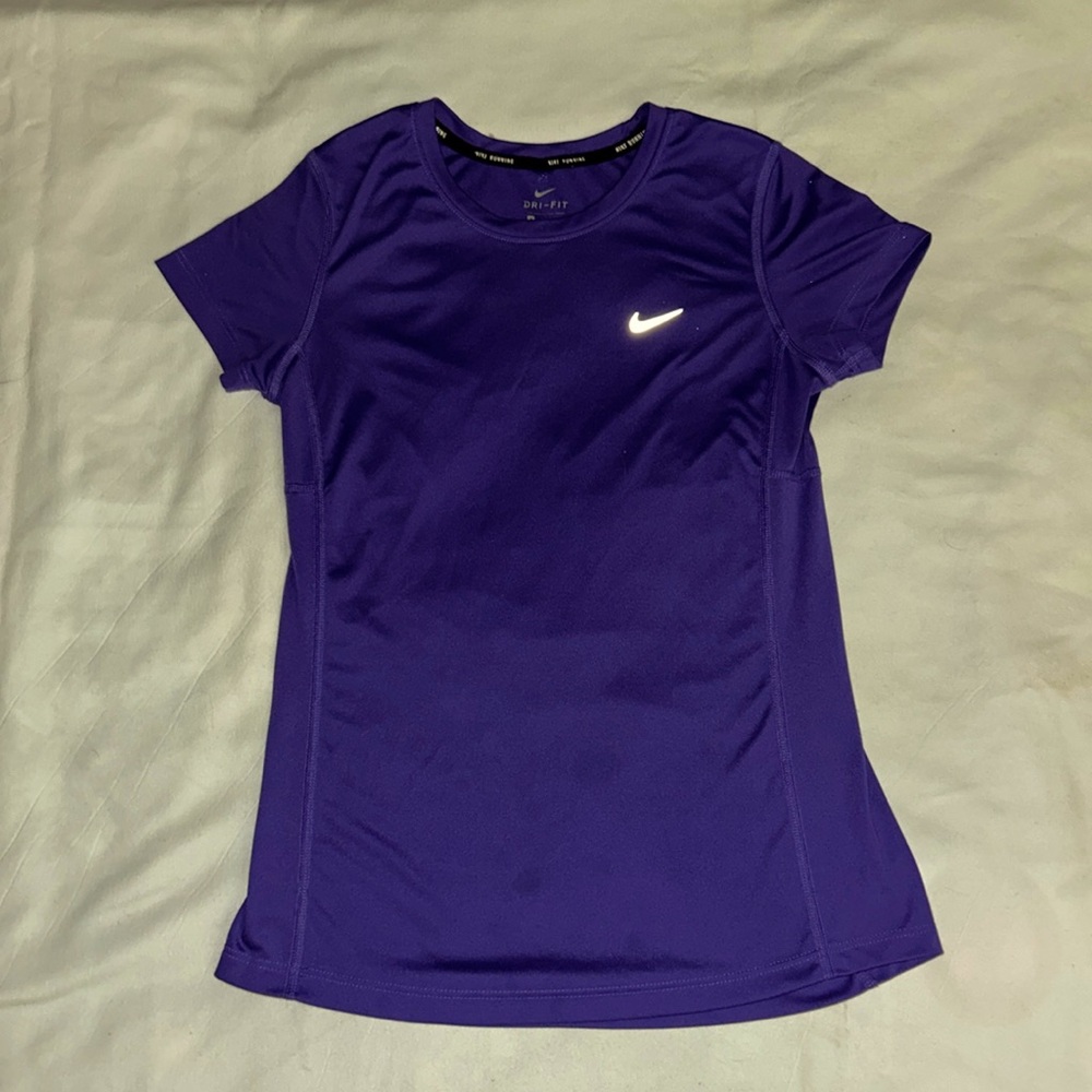 Nike Running Dri-Fit purple short sleeved shirt women’s small